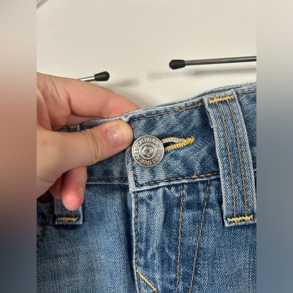 True Religion Jean Skirt Mini ABBY Women Sz 25 Minor Distressing Raw Hem EUC USA - Picture 2 of 8